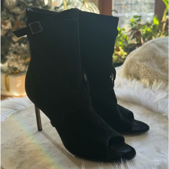 Manolo Blahnik Bootie Calf Heels - Picture 7 of 12